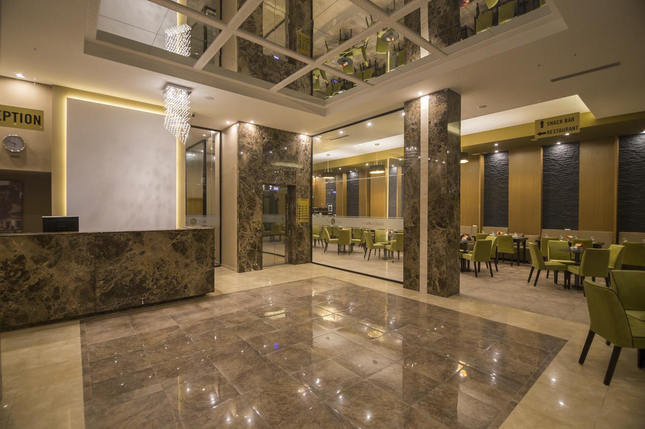 Sun Hotel Durrës Exterior foto