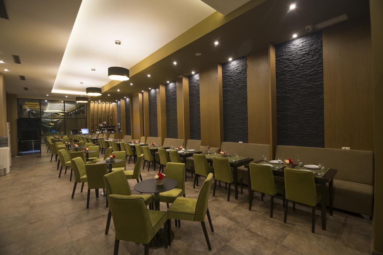Sun Hotel Durrës Exterior foto